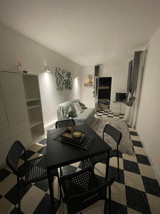 Appartement Plein Centre Avec Jardin 圣特罗佩 外观 照片